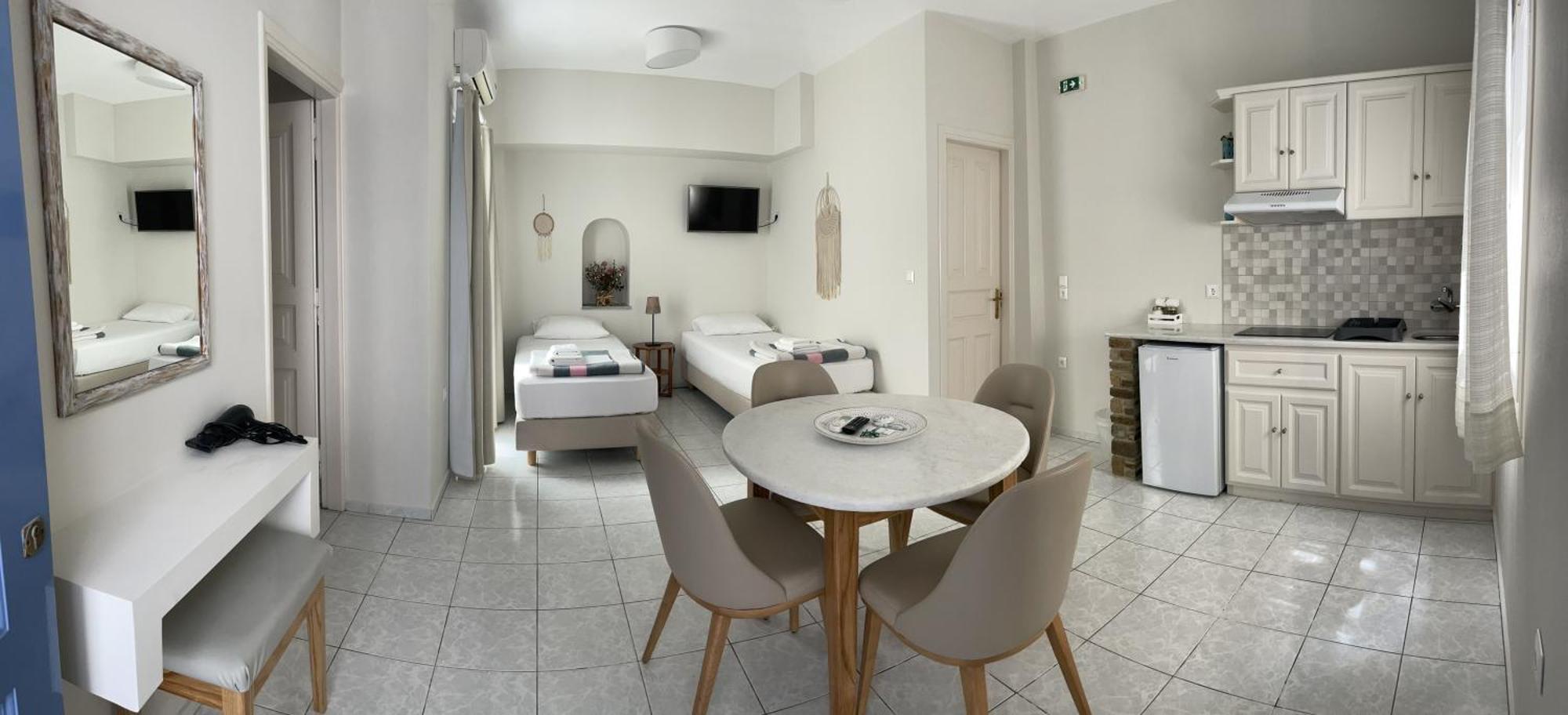 Manto Apartments Tinos Bagian luar foto