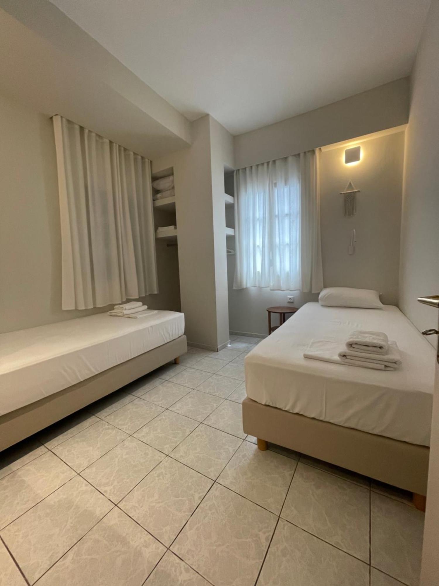 Manto Apartments Tinos Bagian luar foto